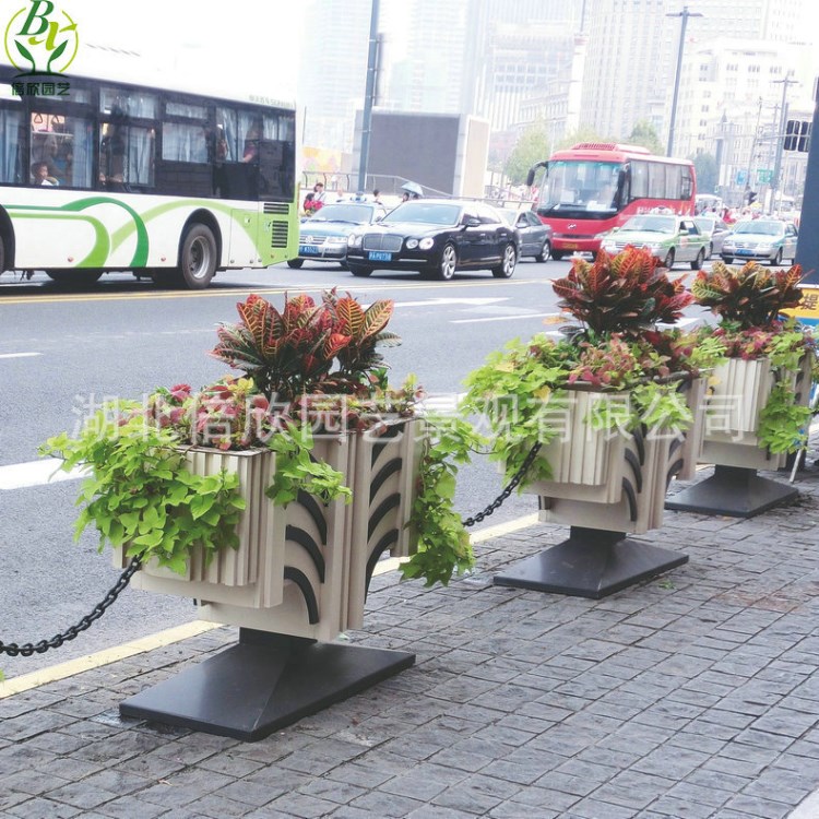 厂家定制市政道路隔离护栏花箱 户外园林景观绿化pvc