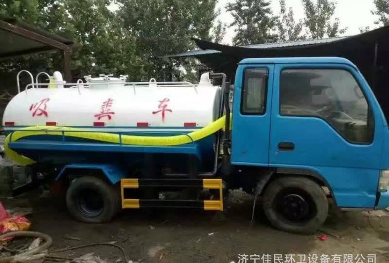 廠家直銷農(nóng)用吸糞車 東風(fēng)多利卡吸糞車價(jià)格 二手汽車吸糞車示例圖2