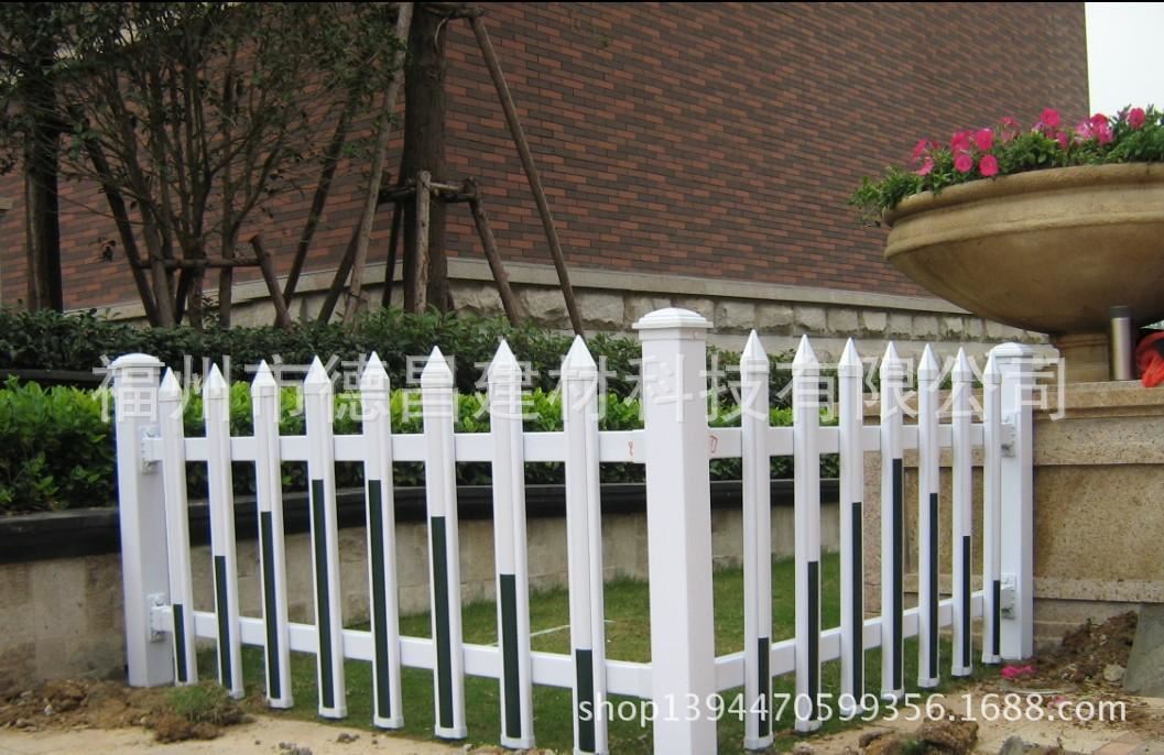 供應(yīng)草坪圍欄 草坪柵欄 綠化圍欄 柵欄  廠家定制直銷示例圖1