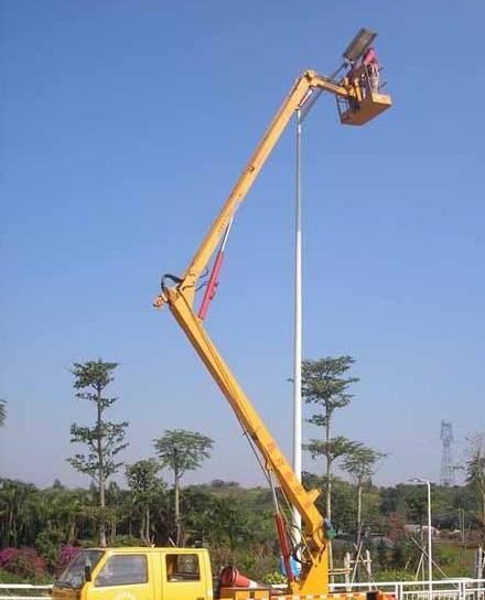 高空作業(yè)車出租/工程車路燈車升降車租賃示例圖6