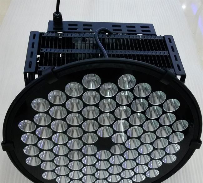 led足球場投射燈外殼 魚燈 led lights魷魚燈500W600W 電視轉(zhuǎn)播示例圖17