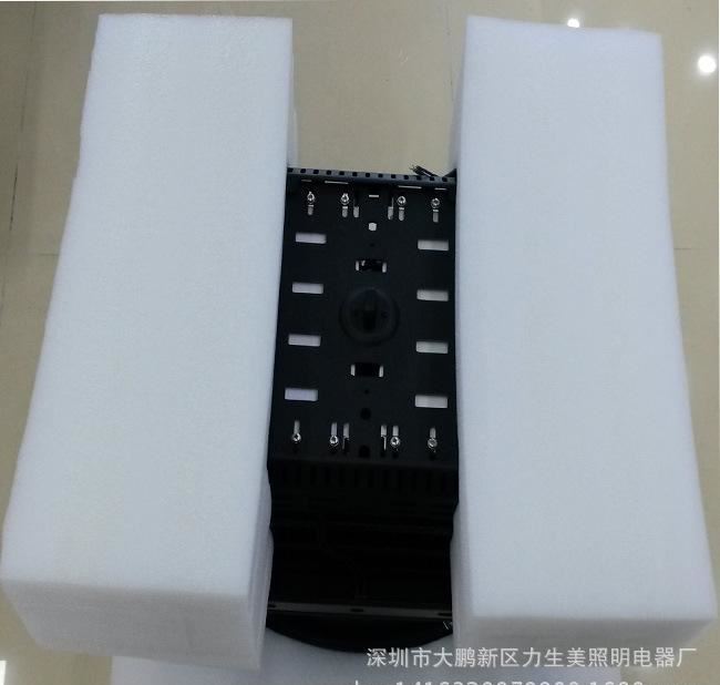 led足球場投射燈外殼 魚燈 led lights魷魚燈500W600W 電視轉(zhuǎn)播示例圖25