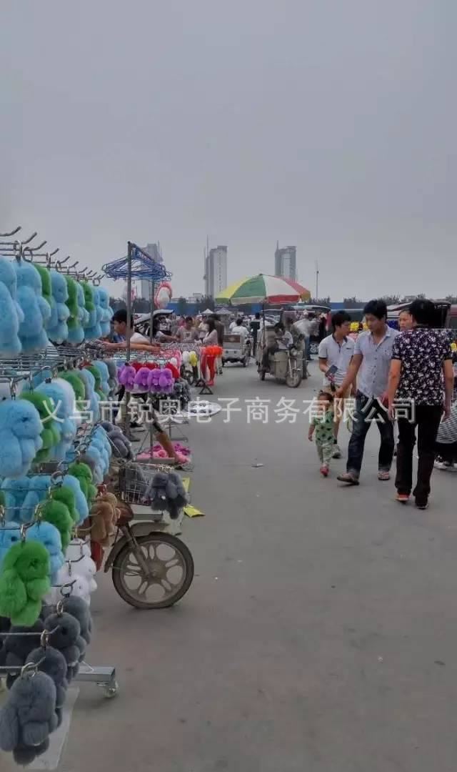 超萌可愛(ài) 裝死兔 皮草掛件 獺兔毛萌萌兔背包掛飾 兔 包包鑰匙扣示例圖4