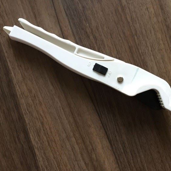 CM-廠家直銷白色PVC快剪 鋁塑管白色剪刀 外貿快剪 小巧鋒利示例圖3