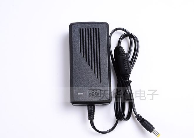 電源適配器 12V3ALED開關(guān)監(jiān)控?zé)魩щ娫碈E認(rèn)證 廠家直銷大量供應(yīng)示例圖2