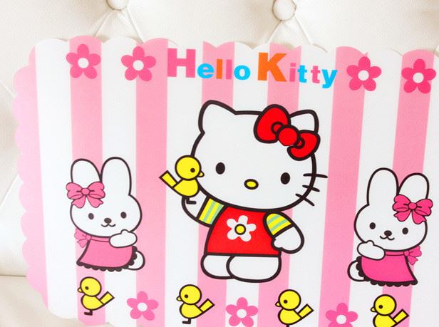 hello Kitty凱蒂貓環(huán)保塑料PP餐墊防水防油叮當(dāng)兒童隔熱墊餐桌墊示例圖14