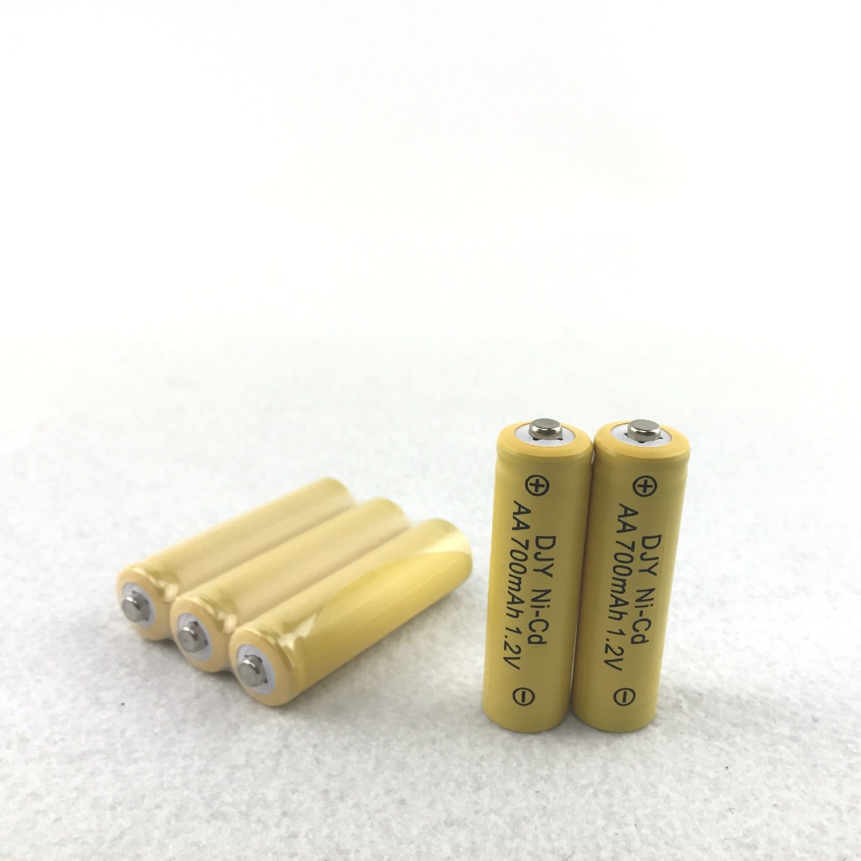 環(huán)保鎳氫5號充電池玩具專用充電池1.2V(AA)充電耐用持久廠家批發(fā)示例圖2