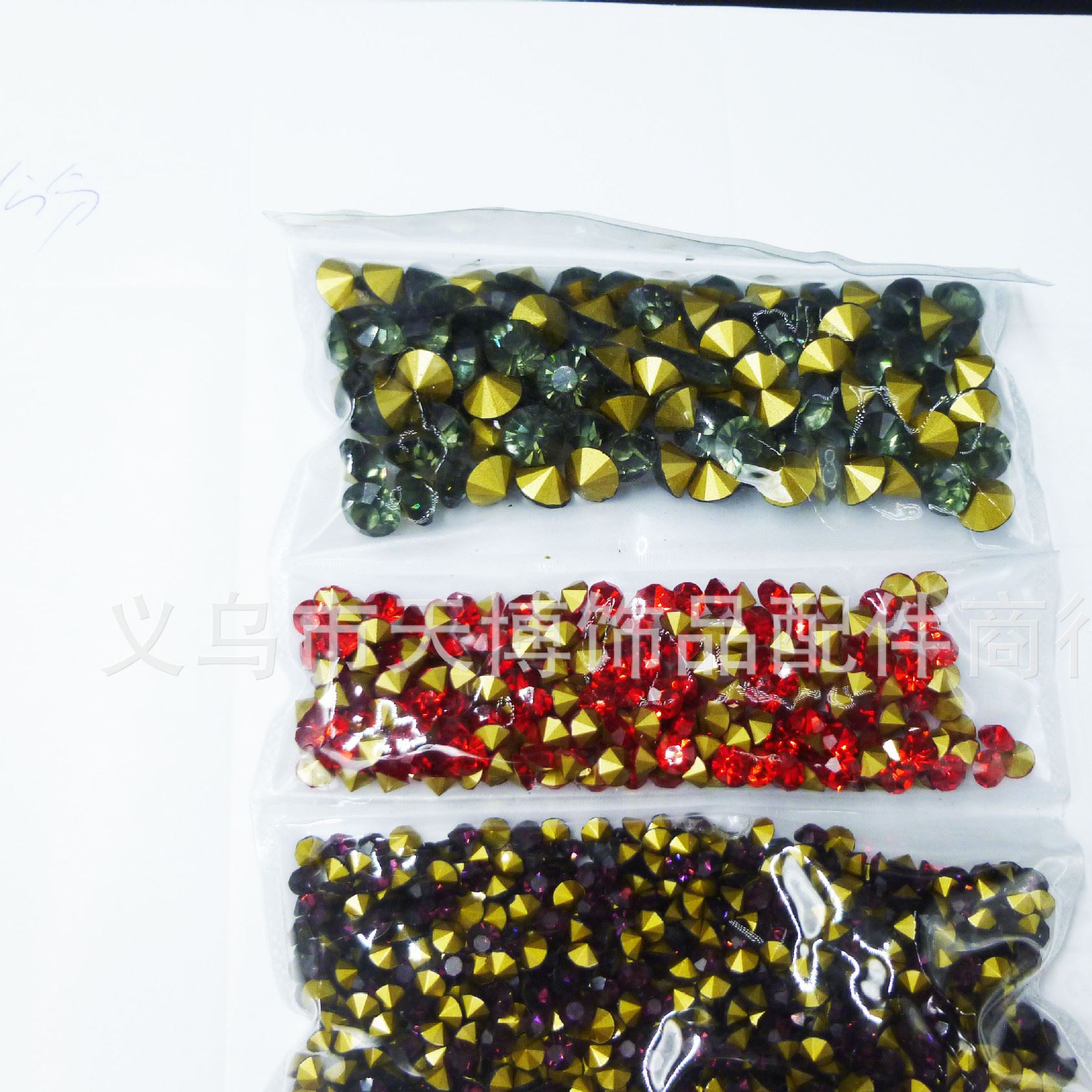大紅深紅色小號(hào)高品質(zhì)國(guó)產(chǎn)A鉆尖底玻璃水鉆 透明白鉆尖底批發(fā)示例圖16