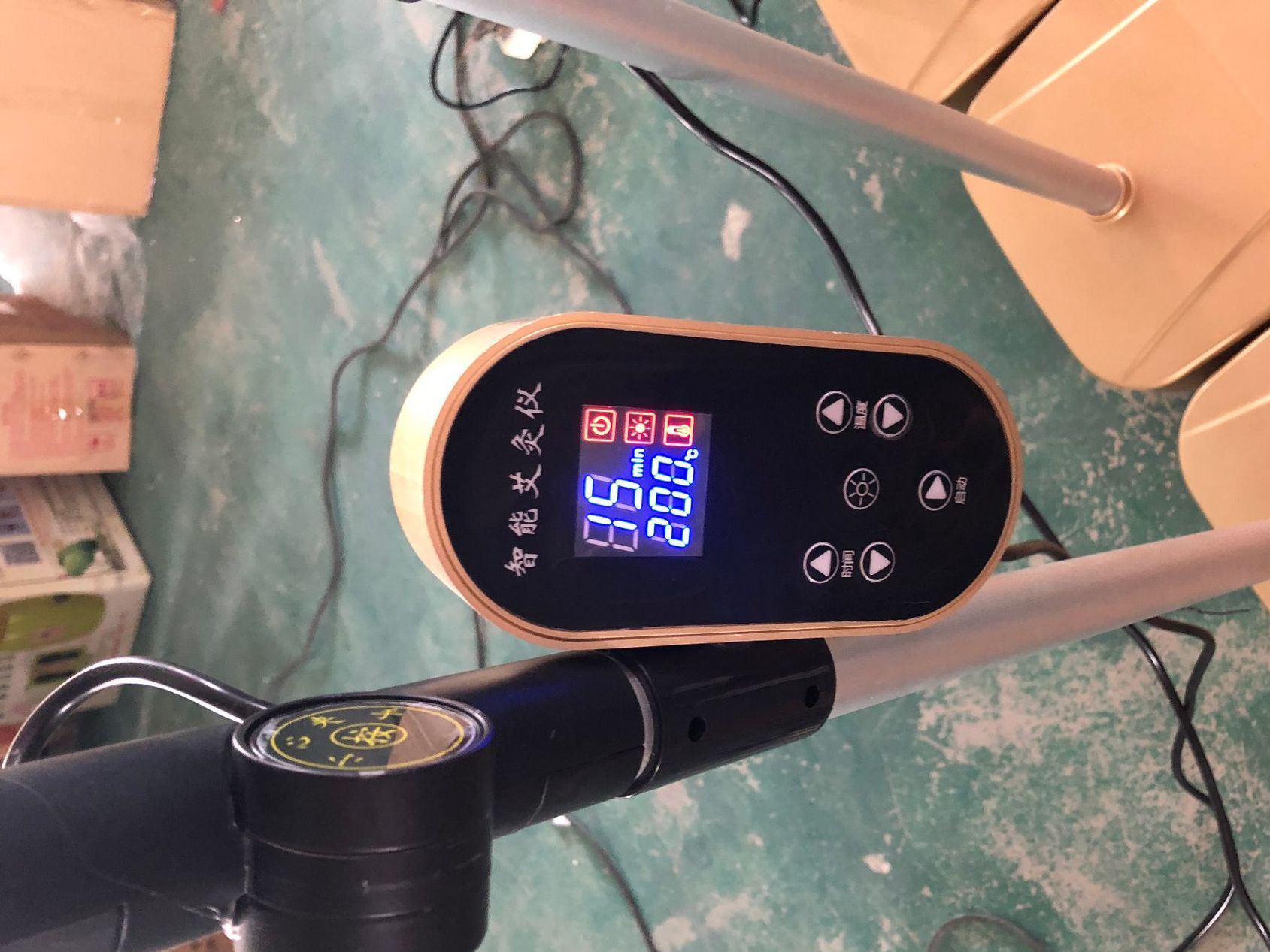 艾灸儀器立式懸灸儀家用美容院無煙溫灸儀金艾儀艾灸儀批發(fā)代發(fā)示例圖10