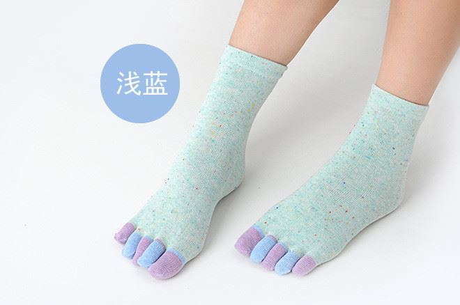 新款彩点五指袜女士纯棉 秋冬全棉中筒色五趾袜 韩国分趾袜子批发