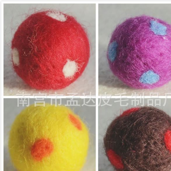 廠家直銷 2-7cm尼泊爾 彩色羊毛氈波點球 純手工diy球飾品圓球示例圖2