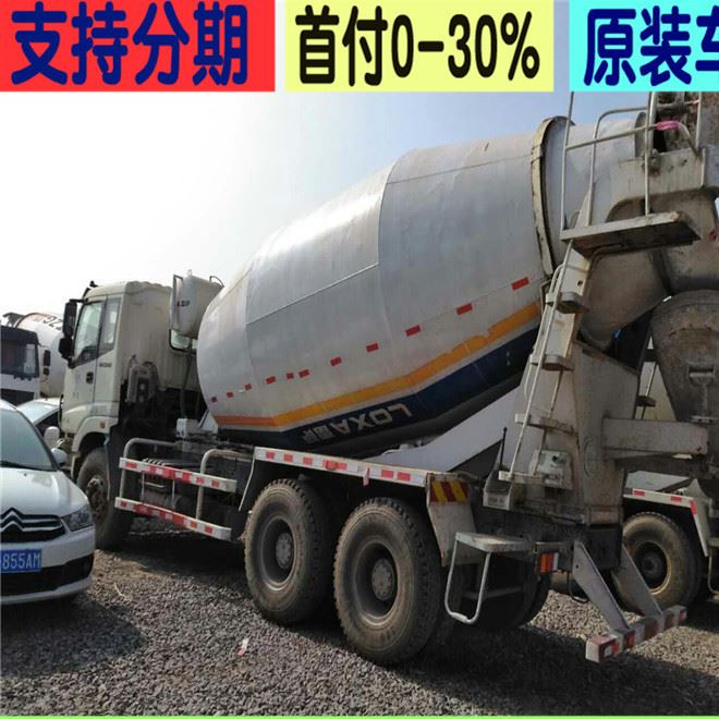 二手12方豪沃二手混凝土搅拌车 二手水泥罐车 混凝土泵车 后八轮示例图4