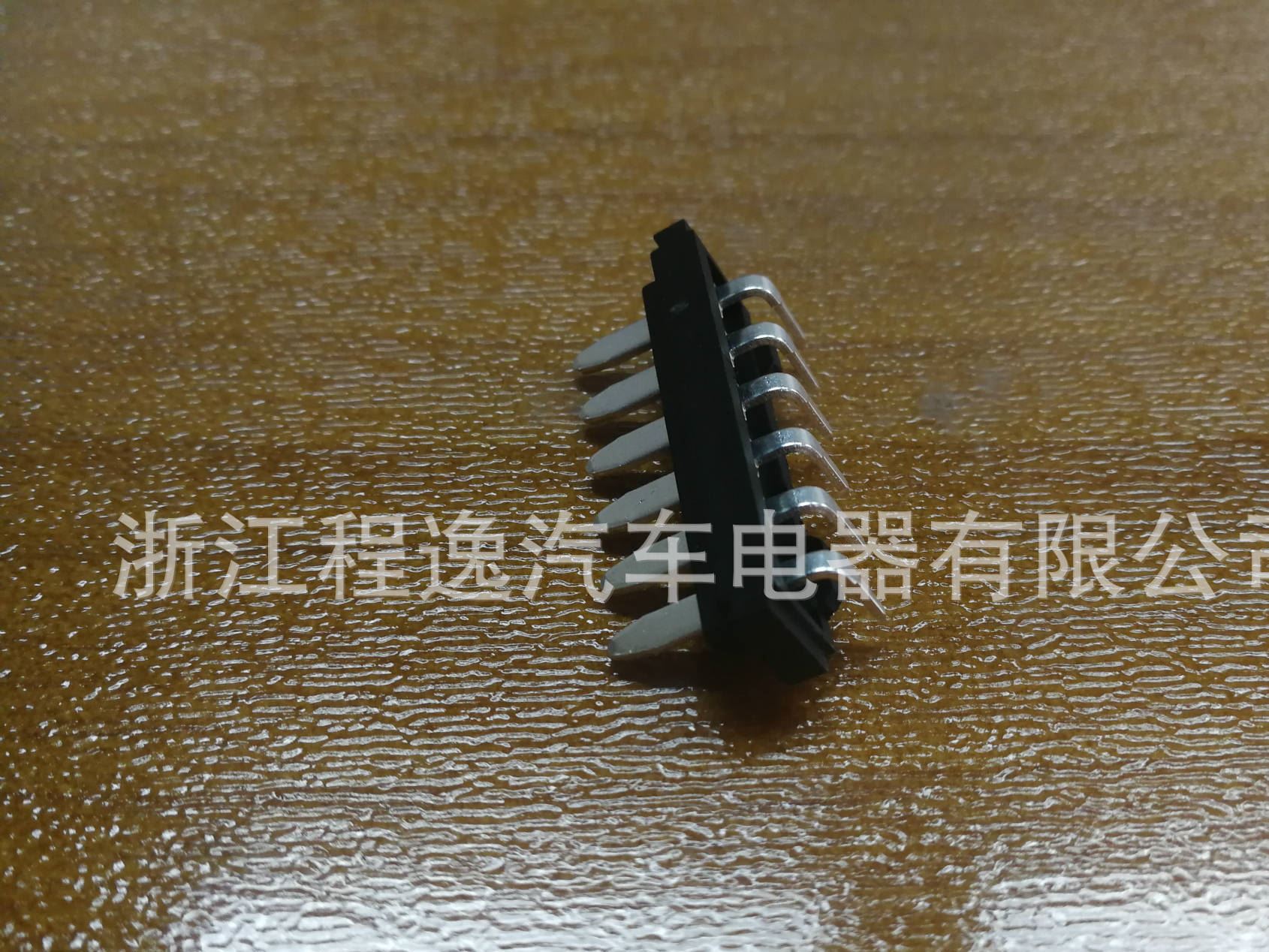 彎針 連接器 4向腰托鏈接器 6P示例圖1