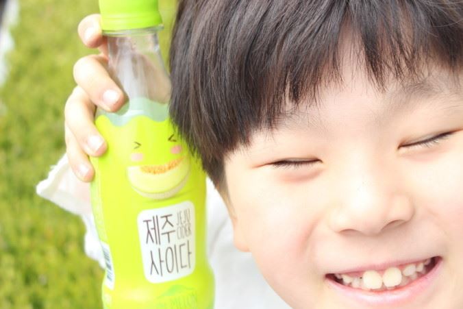 韓國飲料批發濟州島果味碳酸飲料香蕉哈密瓜健康蘇打水汽水示例圖4