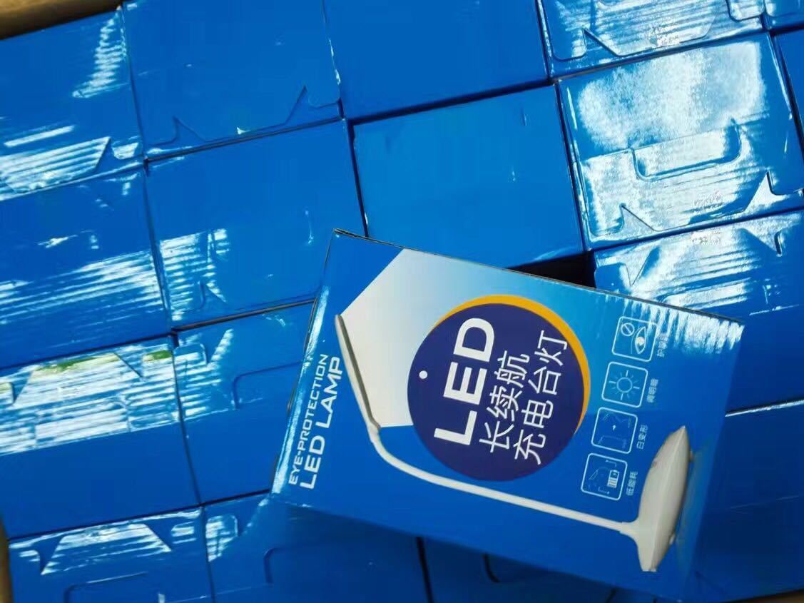 直銷vivo手機小O促銷禮品觸摸臺燈智能小夜燈小V贈品OPPO小歐禮包示例圖3