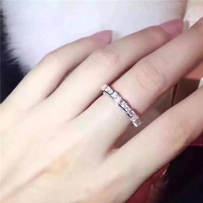 S925銀手飾蛇形戒子結(jié)婚鉆戒 個性女歐美指環(huán) 明星舒淇同款戒指示例圖3