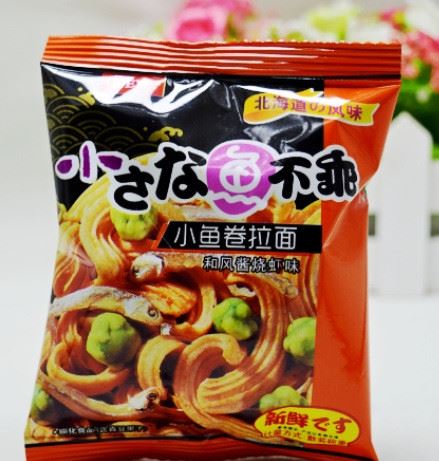 小魚(yú)不乖  日式膨化零食 面條卷 4個(gè)味道   整箱5斤示例圖2