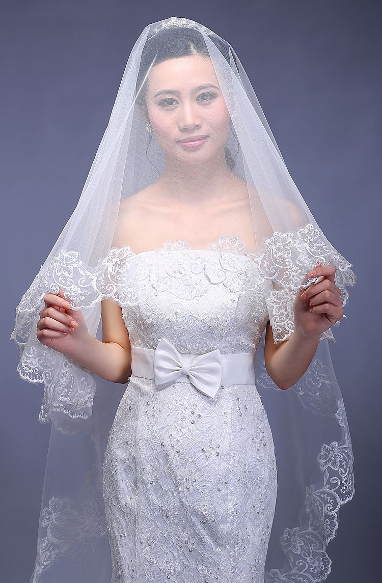 婚紗禮服頭紗2015新款奢華花邊新娘結(jié)婚蕾絲女婚紗白色花邊頭紗示例圖2