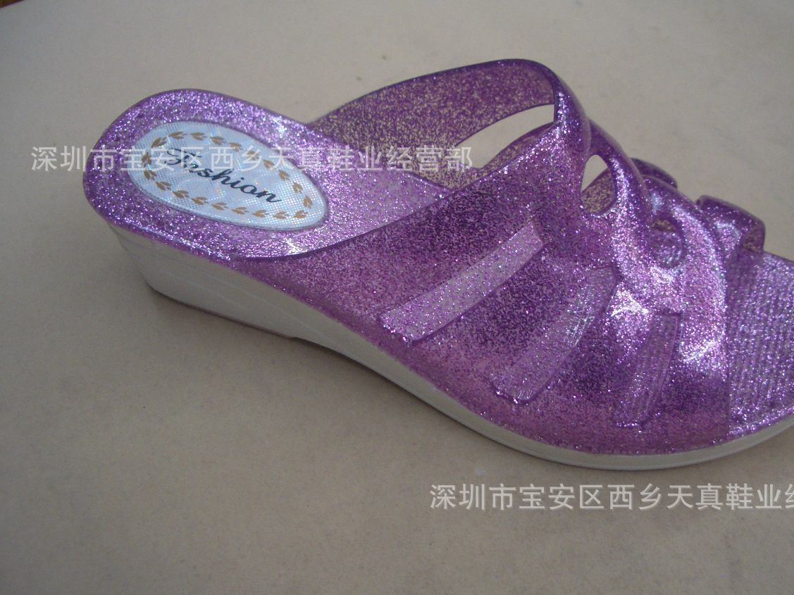 2016夏季新款韓版水晶閃粉女士坡跟涼鞋 舒適透氣鏤空涼拖鞋批發(fā)示例圖4