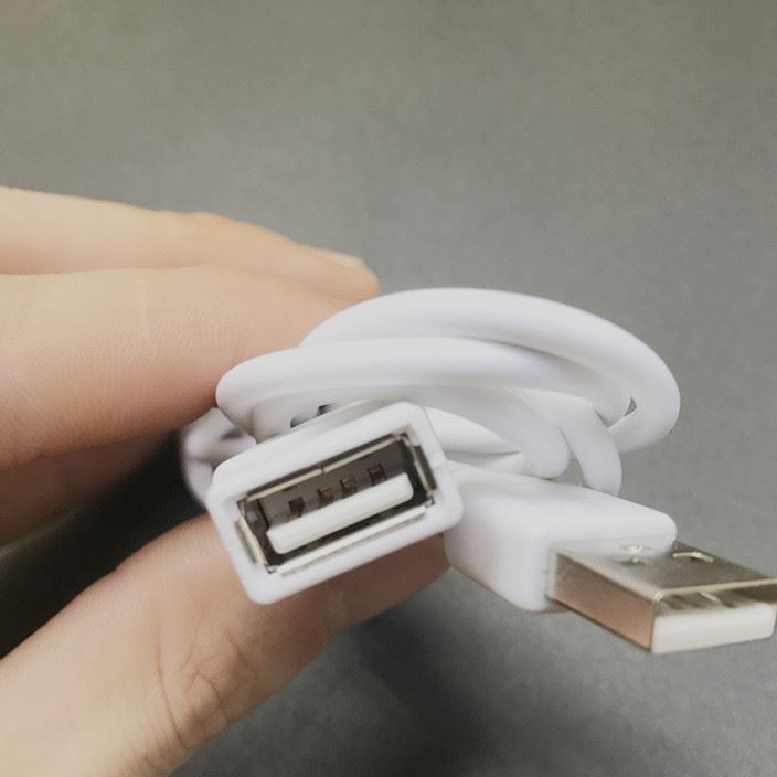 USB延長(zhǎng)線白色1米公對(duì)母延長(zhǎng)線全銅電腦USB2.0 小風(fēng)扇加長(zhǎng)數(shù)據(jù)線示例圖3