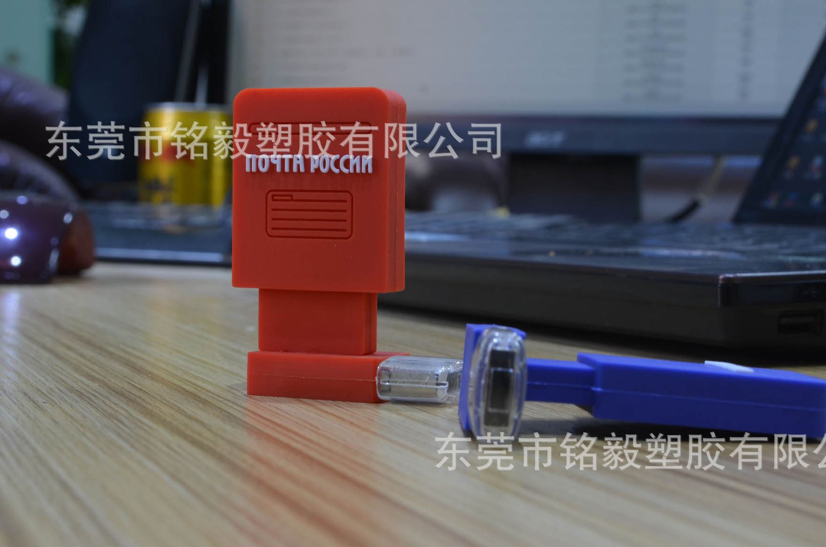 U盤外殼 PVC軟膠滴膠卡通3D人物USB套廣告促銷禮品示例圖4