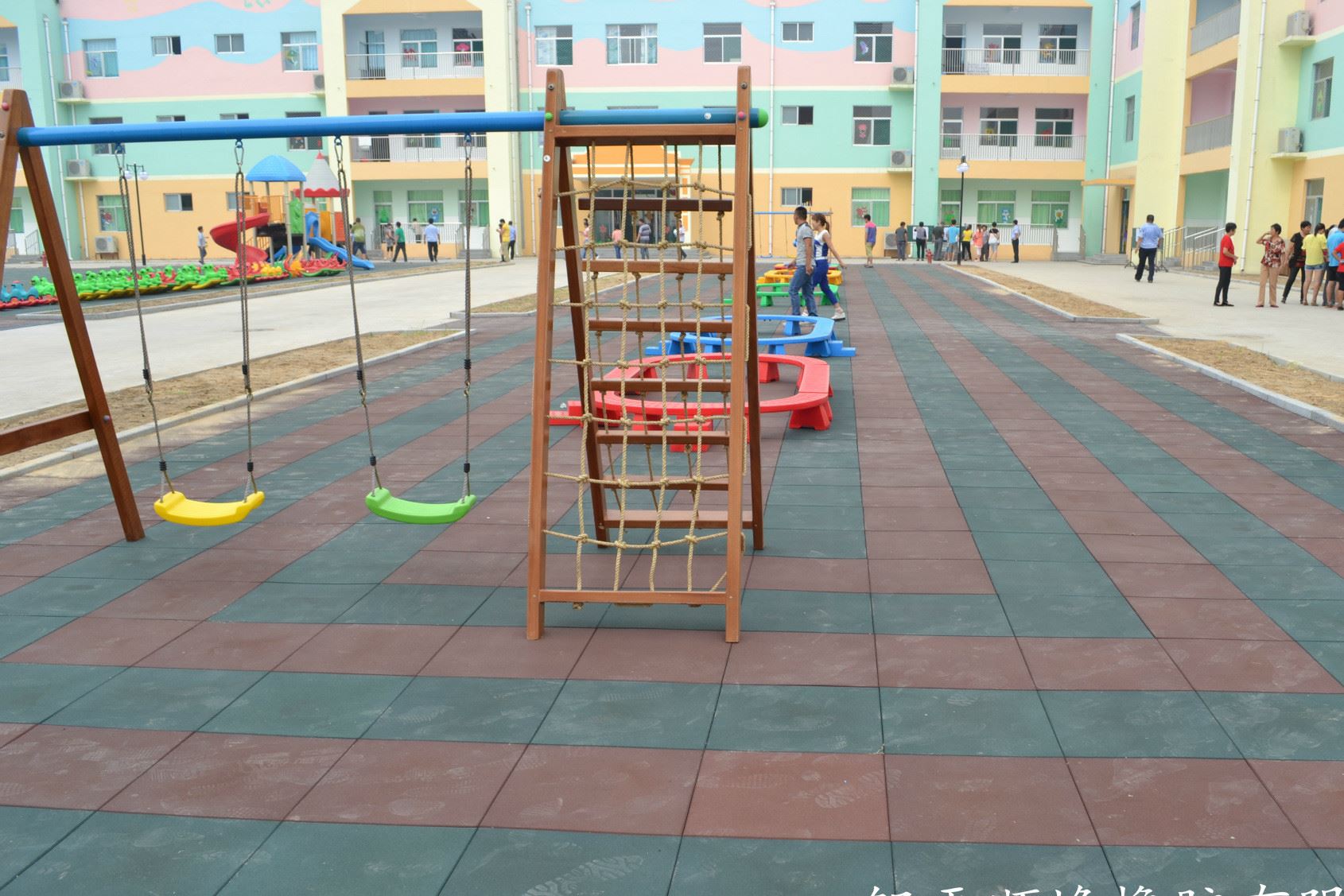 小型方塊磚—健身房、幼兒園、運動場地、健身路徑專用示例圖10