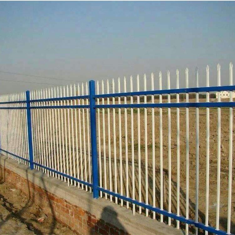 大量供應框架雙邊絲防護家用圍欄網廠家批發安全防護小區草坪圍欄示例圖7