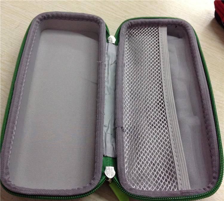 外貿(mào)原單文具盒 3D立體超炫卡通男女童鉛筆盒示例圖9