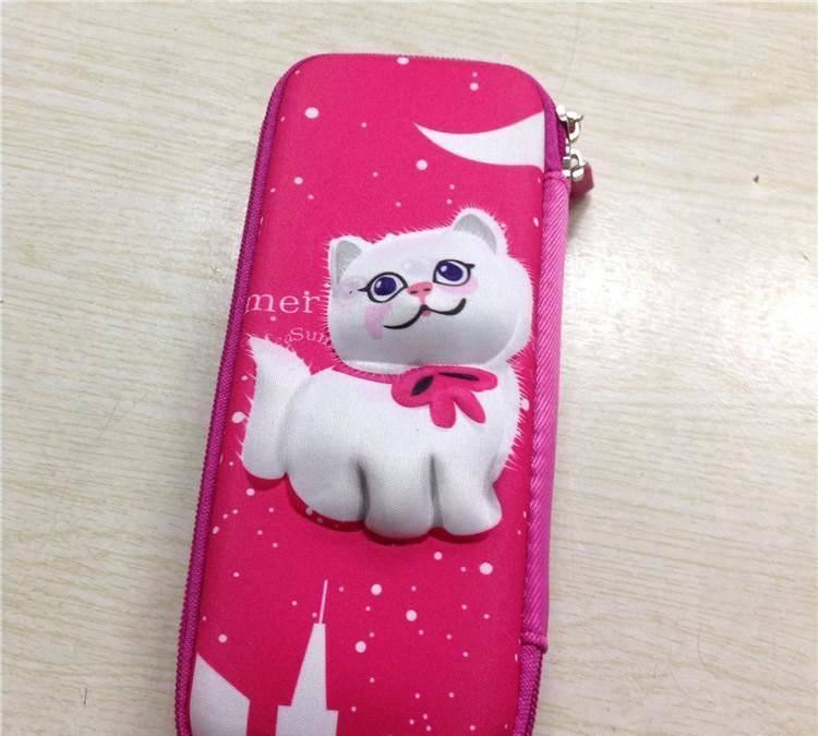 外貿(mào)原單文具盒 3D立體超炫卡通男女童鉛筆盒示例圖14