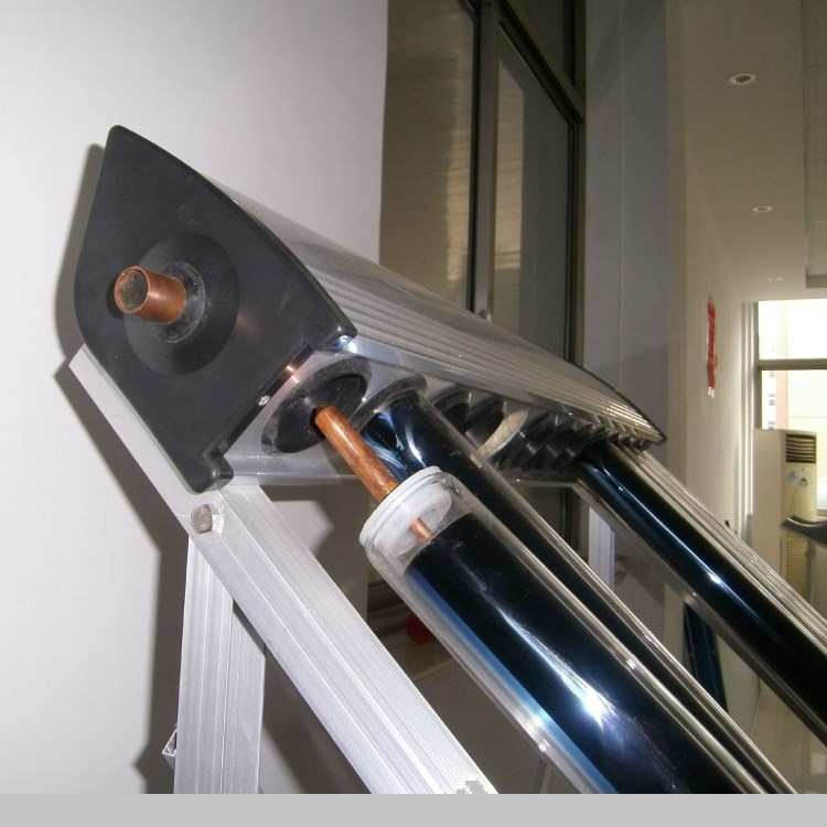 【太阳能热水器】外贸出口南京四季星分体承压别墅型太阳能热水器