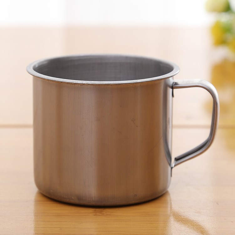 批发幼儿园宝宝小巧水杯 一元店7cm纯色不锈铁口杯 环保健康口杯