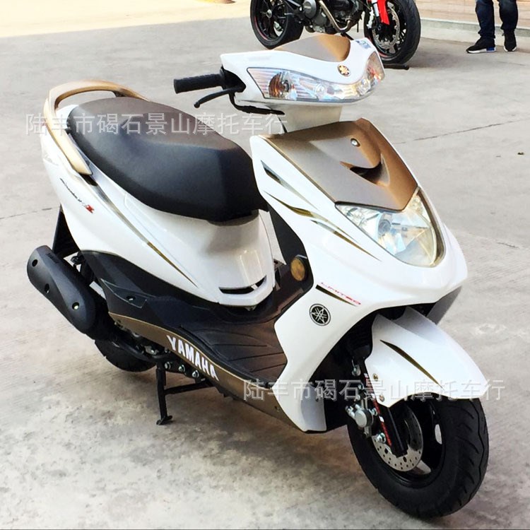原装雅马哈迅鹰125cc踏板摩托车欧三正品女装燃油助力整车