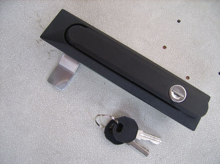 【电器柜门锁】平面机柜锁 网络通信机柜锁 工业电器箱柜门锁ms861-2