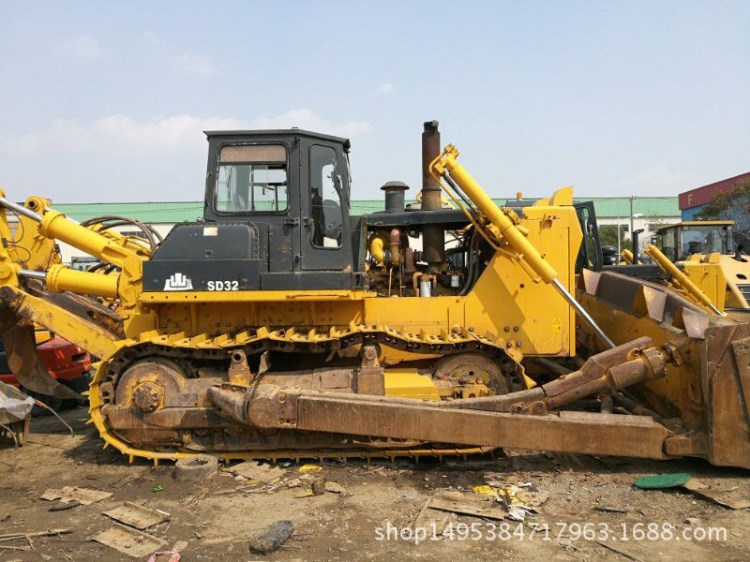 二手推土机出售.160,165,220,320,420等型号.