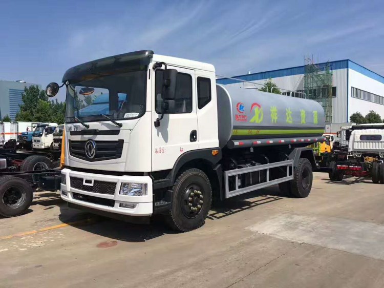 供应商机 汽车 汽车 东风小金霸洒水车 东风洒水车10吨价格_小金霸