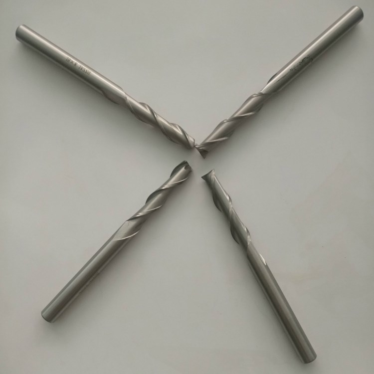 【东莞白钢刀厂家】厂家实拍整体式加长白钢铣刀8*100l 铣床铣刀 铣削