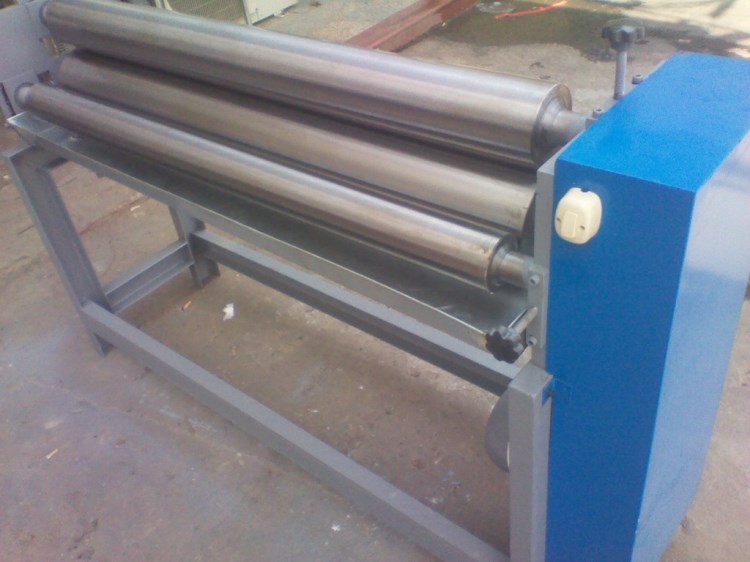 瓦楞纸上胶 对裱机lx1600型