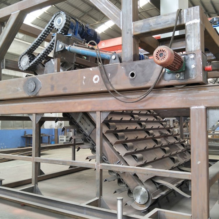 有机肥生产线设备 槽式链板翻堆抛机 鸡粪好氧发酵翻堆机链板