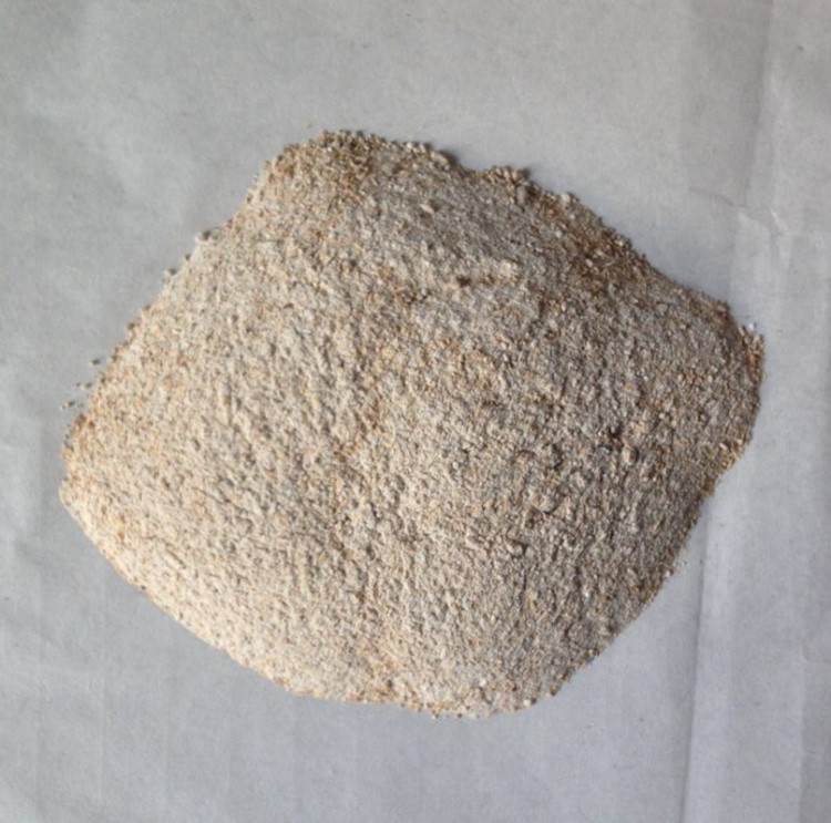 报名      白灰色粉状 保质期 180天 产品包装 袋 品种 牛饲料 规格