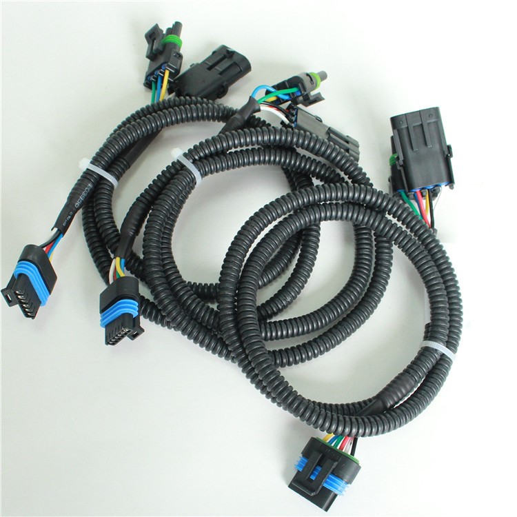 华崴厂家直销专业生产汽车线束加工 接插件汽车线束定制插件线束