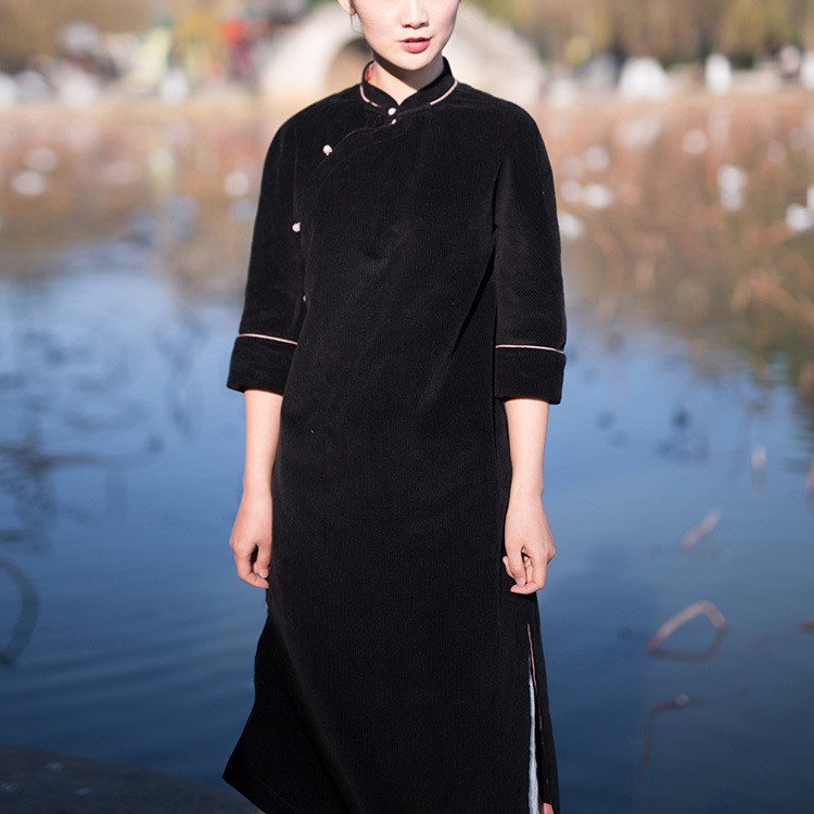 墨 原创设计新中式复古黑色灯心绒长袍外套p-17163捌