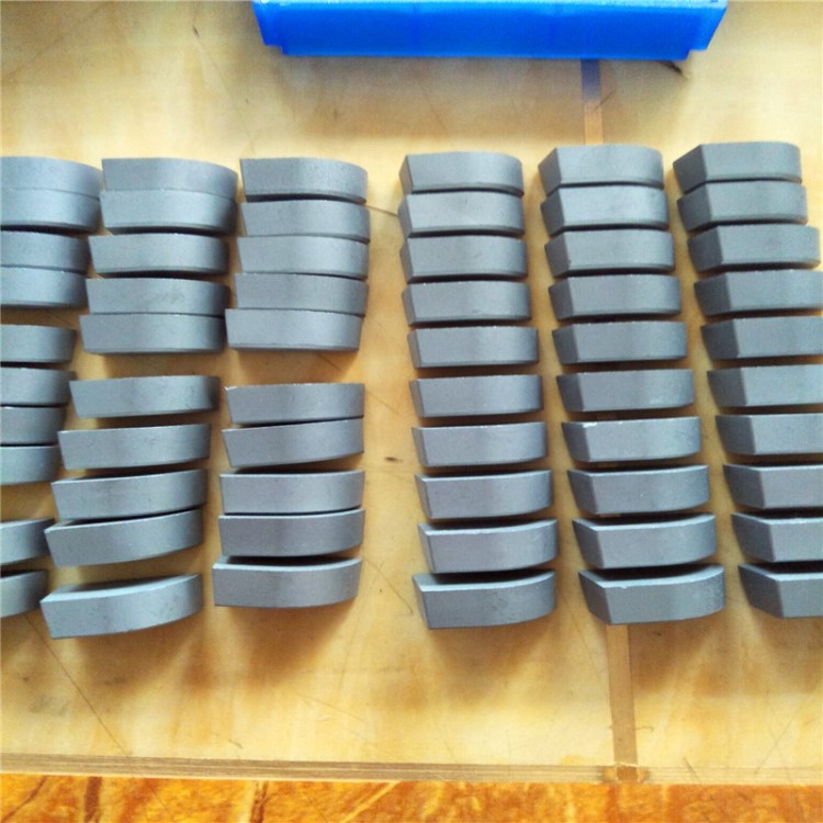 现货批发 株洲钻石硬质合金刀头焊接刀片yt5 a106 a108