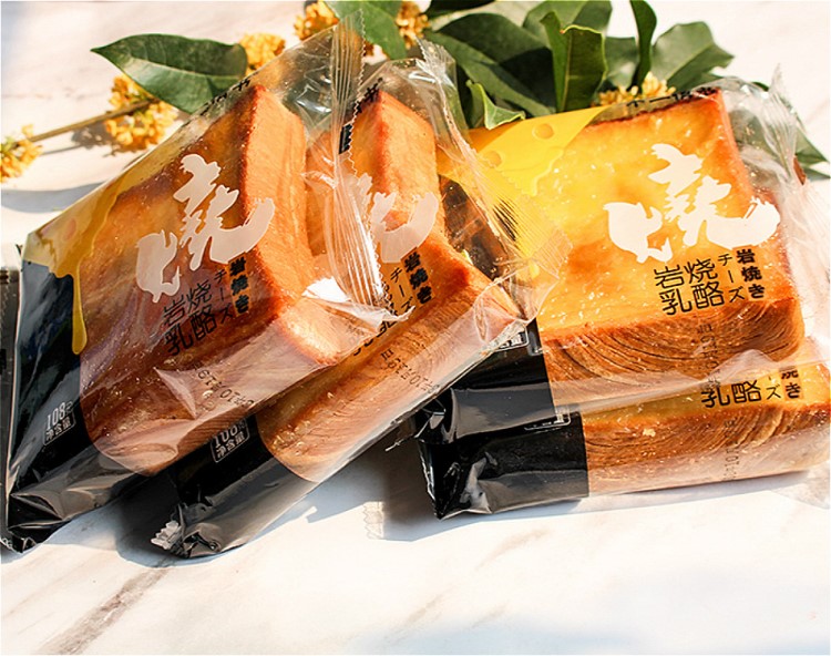 【面包特色零食】不二情书岩烧乳酪涂层夹心吐司面包108g特色早餐蛋糕
