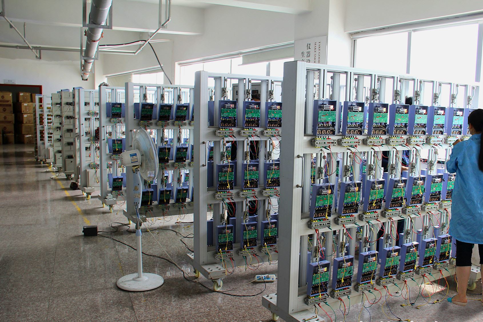 单相电子表哈表型电表工厂批发出租房专用经济实惠款单相家用电