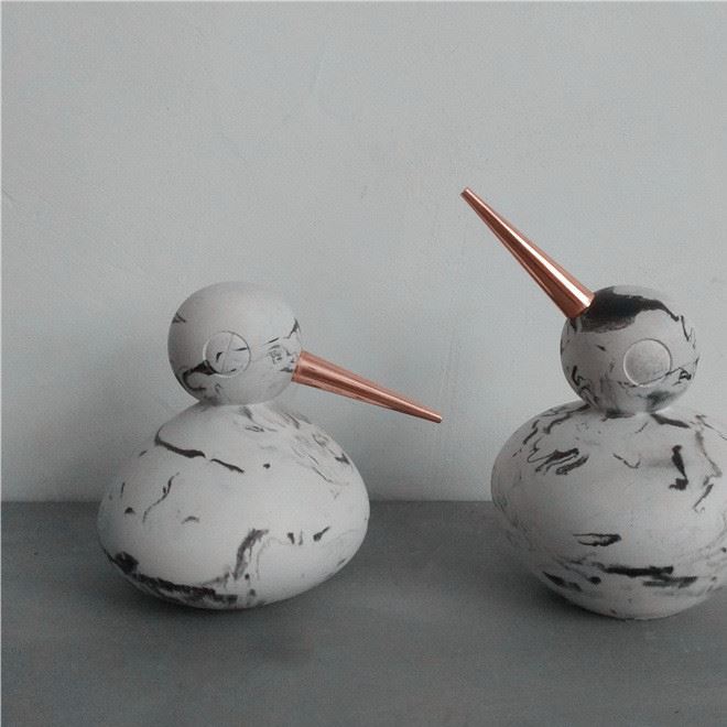 【】水泥摆件 泥塑工艺品 啄木鸟摆设 批发 定制 清水混凝土