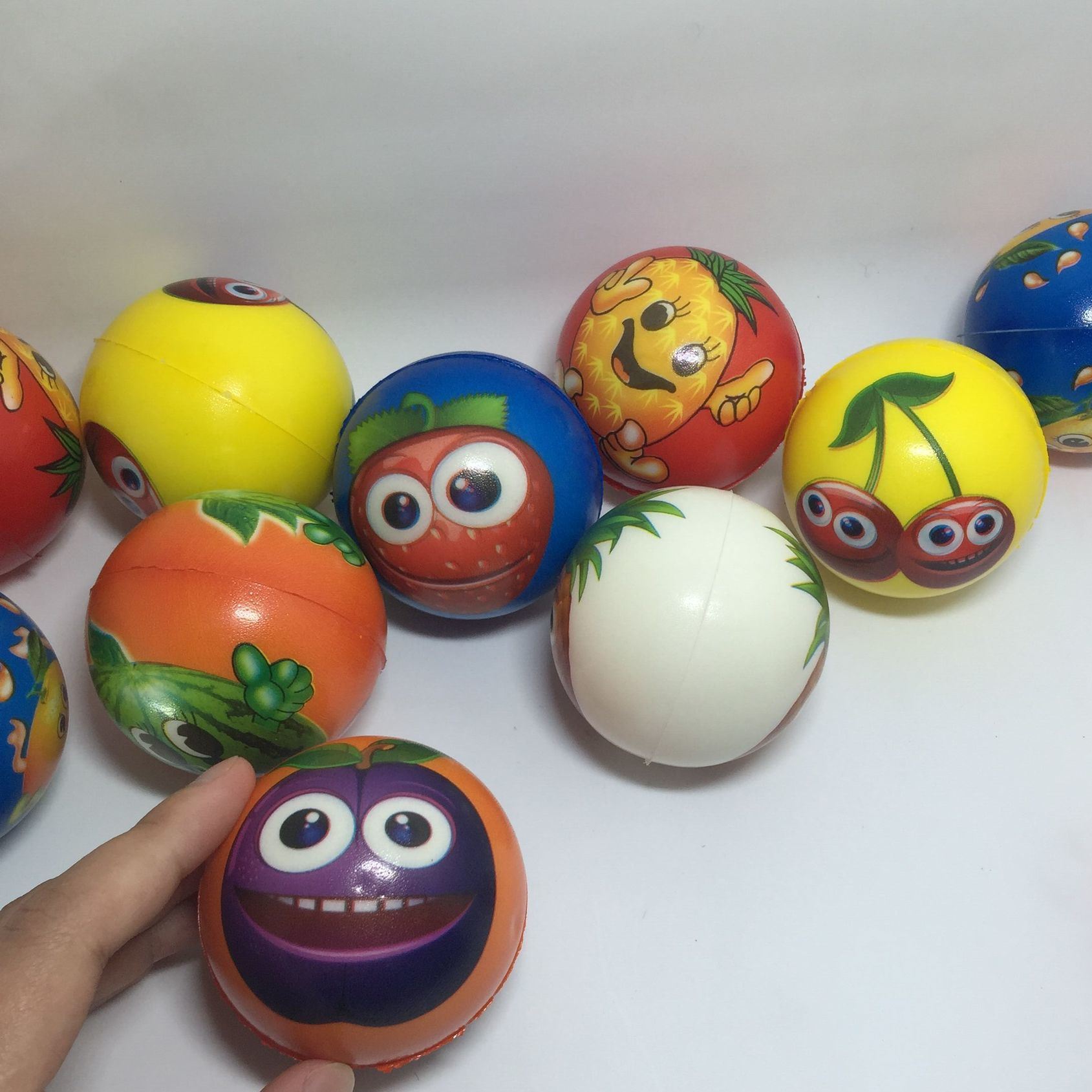 【】厂家直销热销pu各种水果图案手指发泄玩具海绵发泡球地摊量大优惠