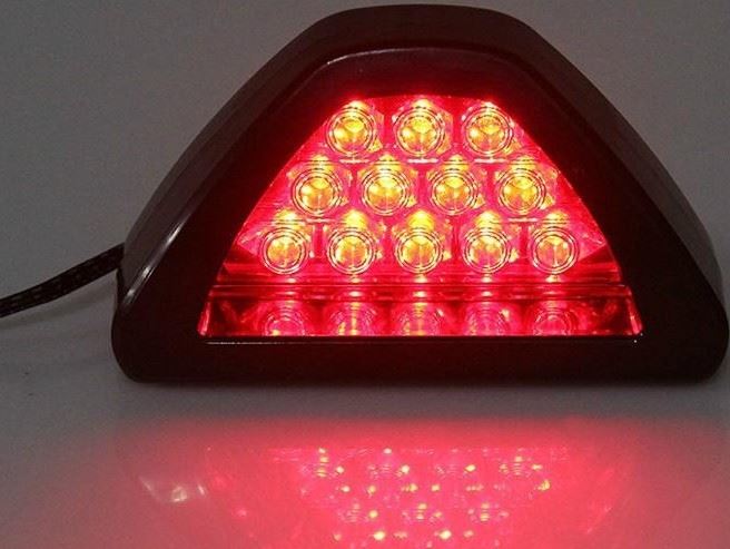 供应f1赛车车灯 汽车摩托车加装刹车灯 led爆闪灯 频闪灯