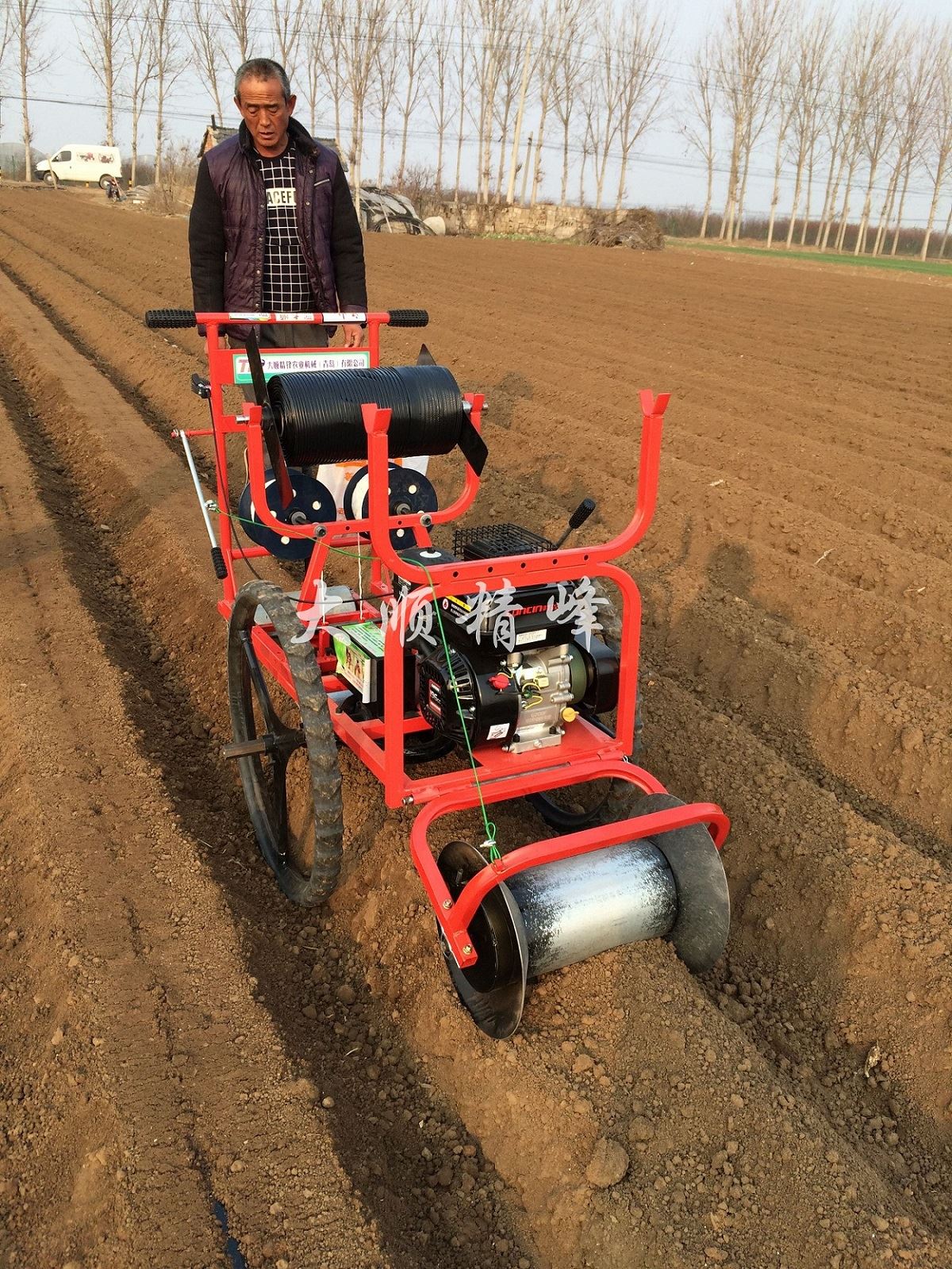 白菜播种机柏乡县胡萝卜 多功能蔬菜播种机,精量蔬菜播种机,小型蔬菜